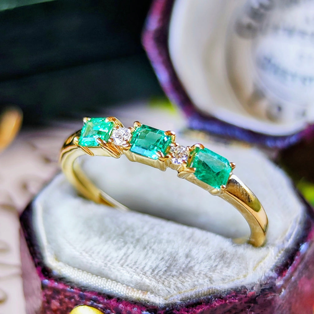 【コロンビア産】天然エメラルド 0.78ct 天然ダイヤモンド 18金リング