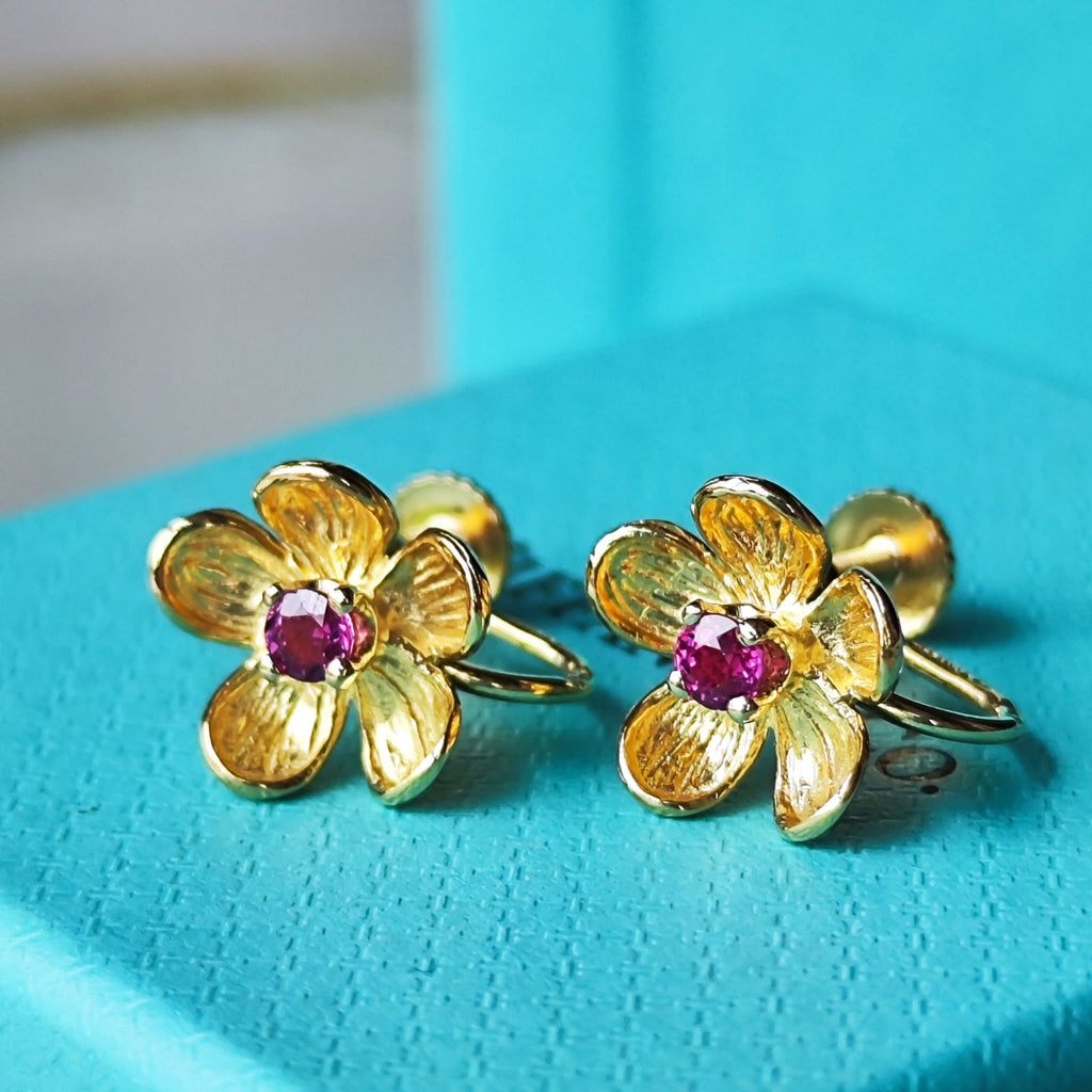 TIFFANY ティファニー ルビー フラワーモチーフ イヤリング ハナミズキ