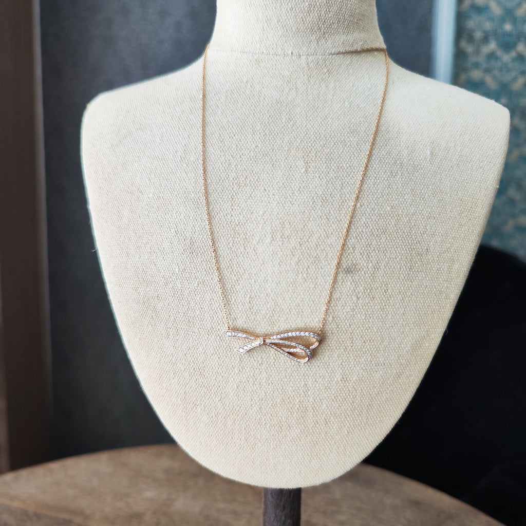 TIFFANY &Co ティファニー ボウ ラージ
ダイヤモンド ネックレス 18金PG