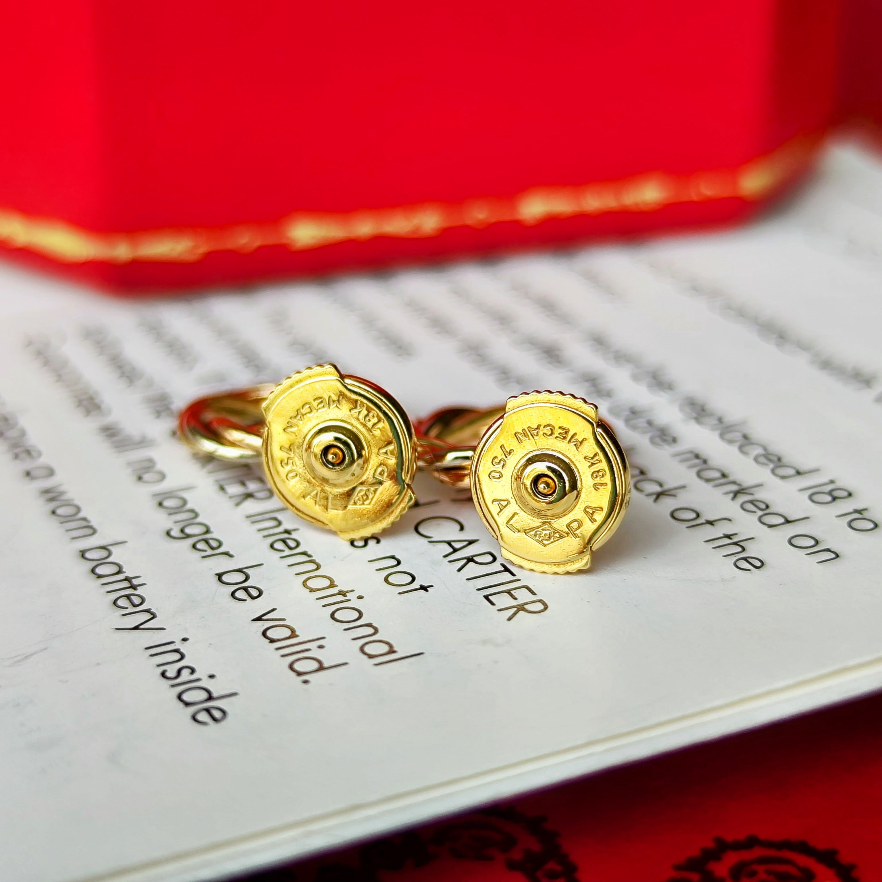 Cartier ゴールドピアス ボックス付き Cartier カルティエ トリニティピアス スリーカラー 18金 – Mico宝飾店