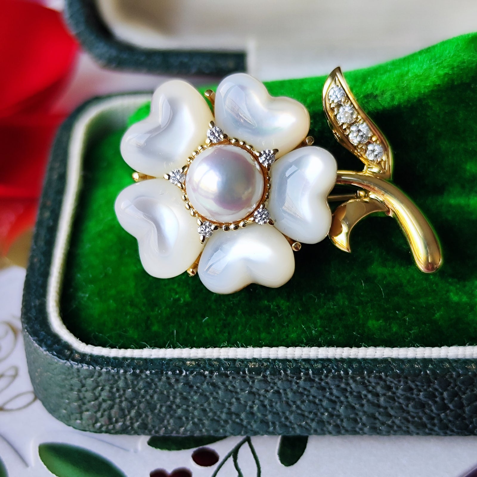 え*ん様 MIKIMOTO ミキモト　ブローチ あこや真珠 5珠 リーフM刻印 MIKIMOTO ミキモト ブローチ あこや真珠 5珠 リーフM刻印 シルバー