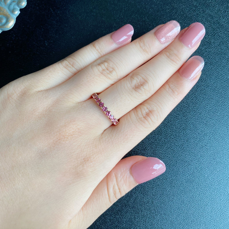 【お値下げ】マラヤガーネット 天然ガーネット ハーフエタニティリング