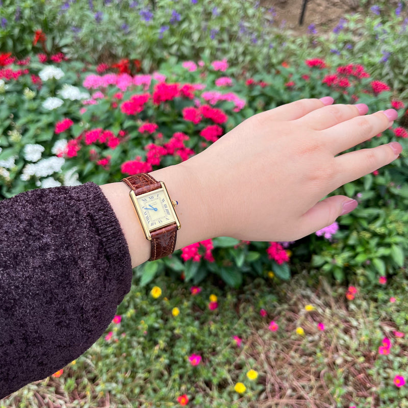 Cartier カルティエ マストタンク ヴェルメイユ ローマンダイヤル アイボリー クォーツ腕時計