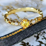 【神様の宿る石】天然イエローサファイア プクラジ ハーフエタニティリング