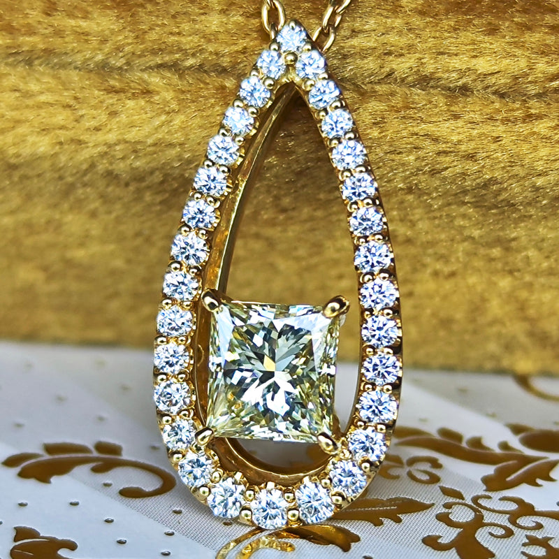 天然ダイヤモンド プリンセスカット ネックレス