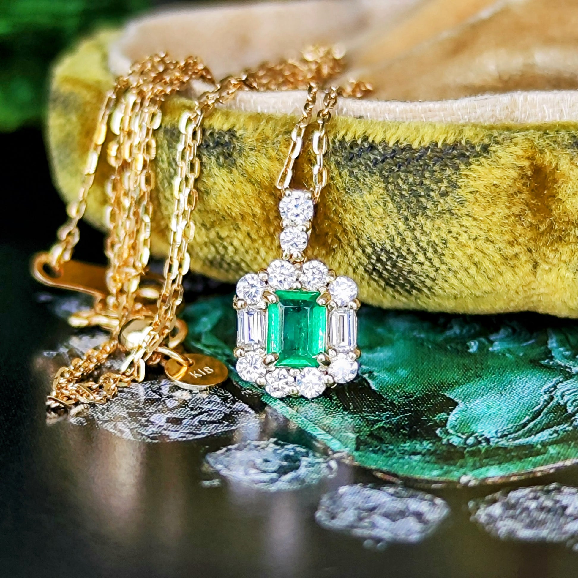 【コロンビア産】天然エメラルド 天然ダイヤモンド 18金ネックレス②