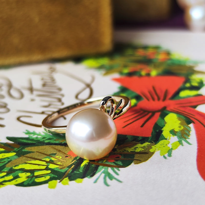 【アプリコット】有核淡水パール リボン 10金リング
