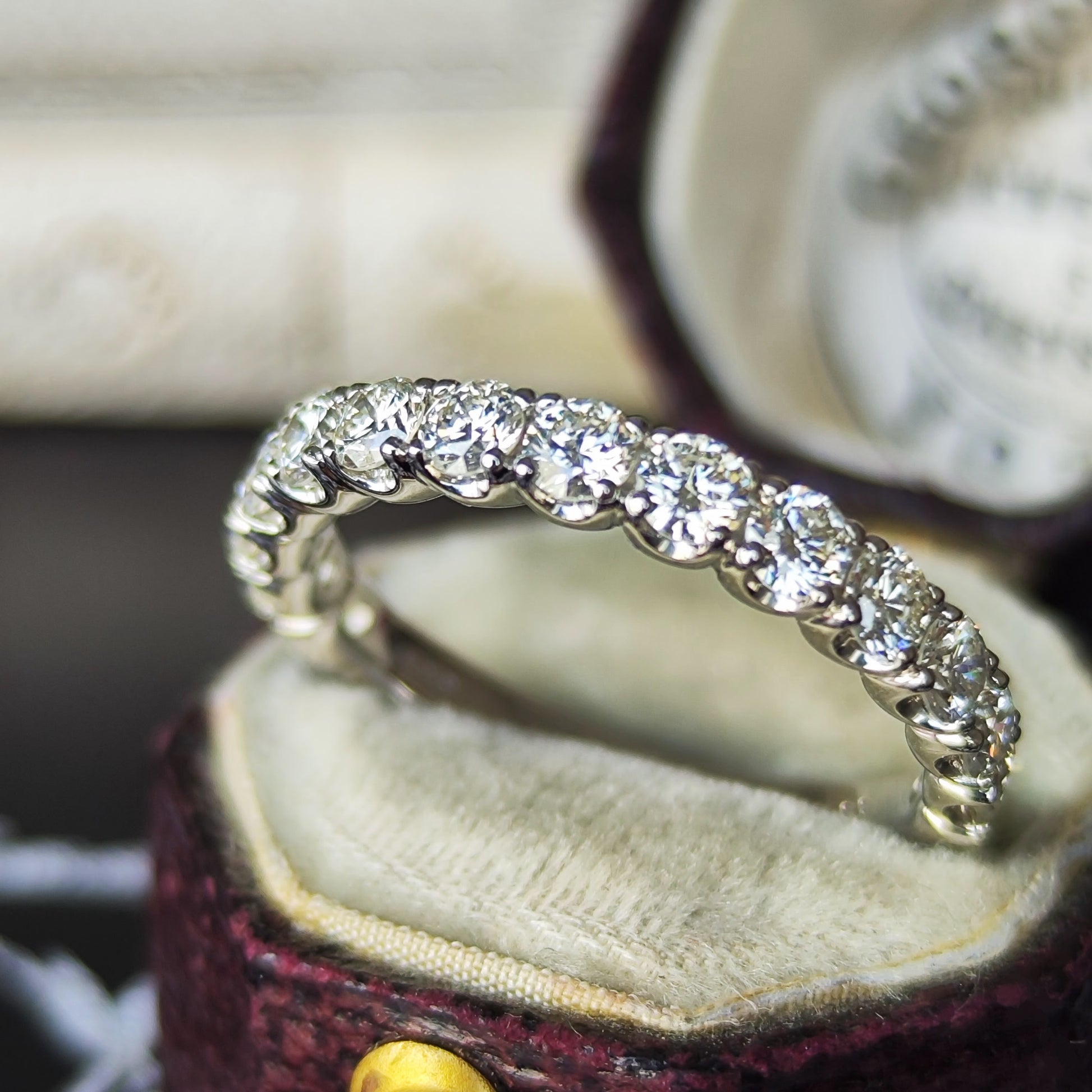 【全石ハート&キューピッド】天然ダイヤモンド 15石 ハーフエタニティリング プラチナ