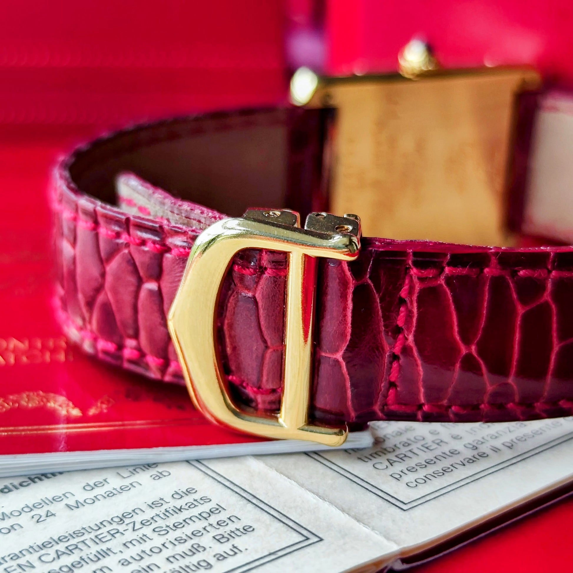【Cartier 150周年 1847本限定モデル】
カルティエ マストタンク LM クォーツ腕時計