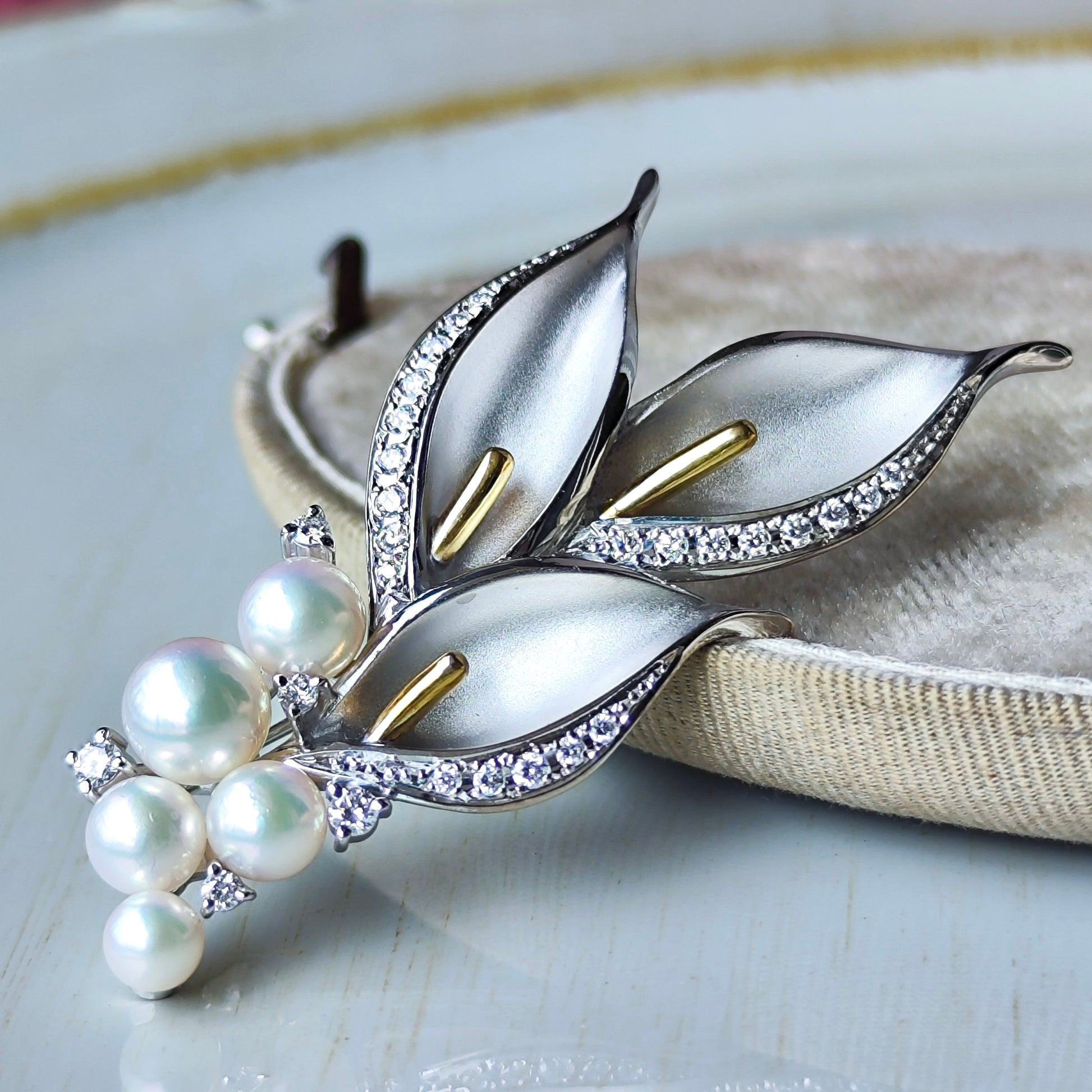 MIKIMOTO ミキモト 水芭蕉 あこや真珠 ダイヤモンド ブローチ