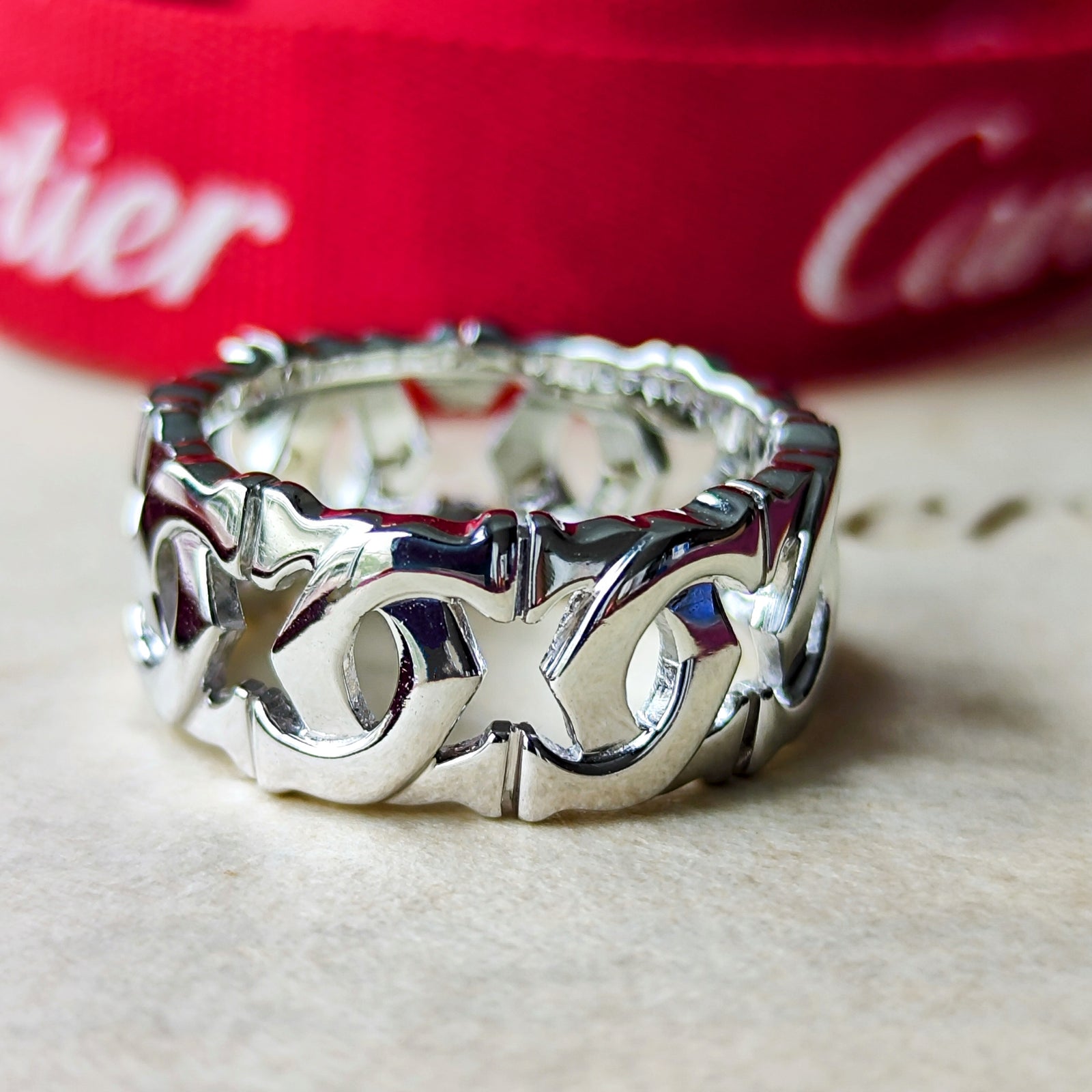 未使用 アントルラセ ドゥ カルティエ ストール Cartier Cartier カルティエ アントルラセ 18金WG 9号 – Mico宝飾店