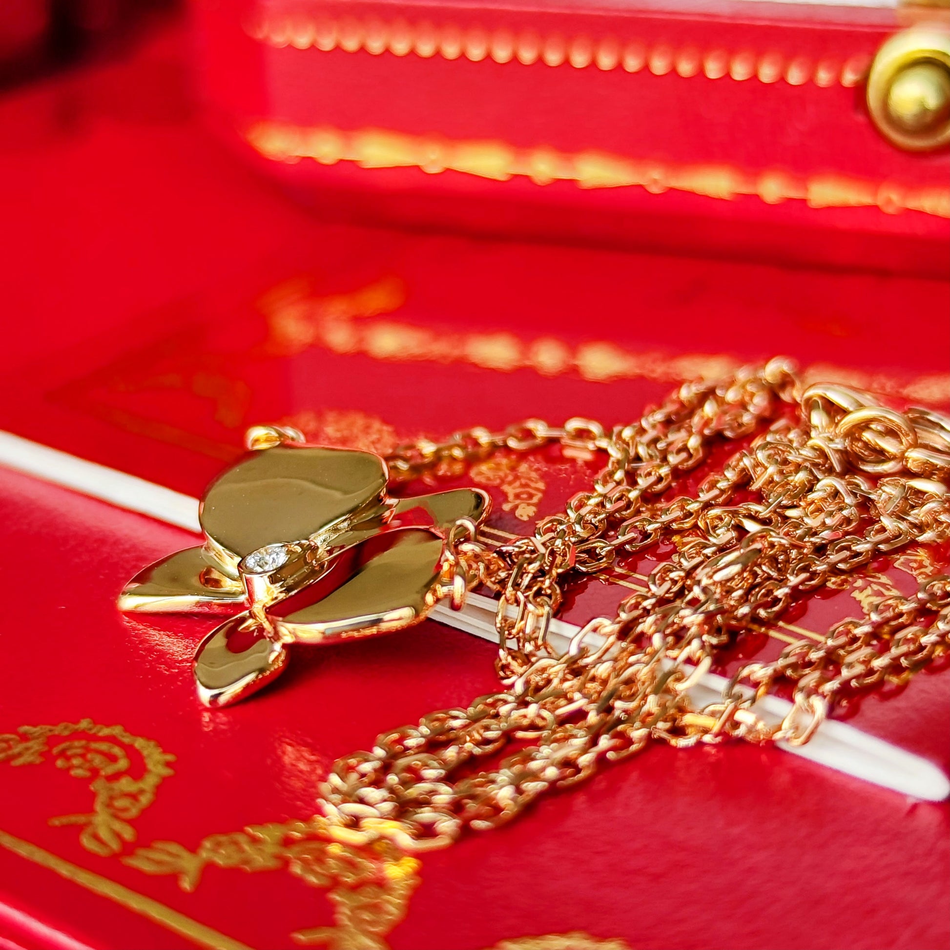 Cartier カルティエ カレス ドルキデ パル
ダイヤモンド ネックレス