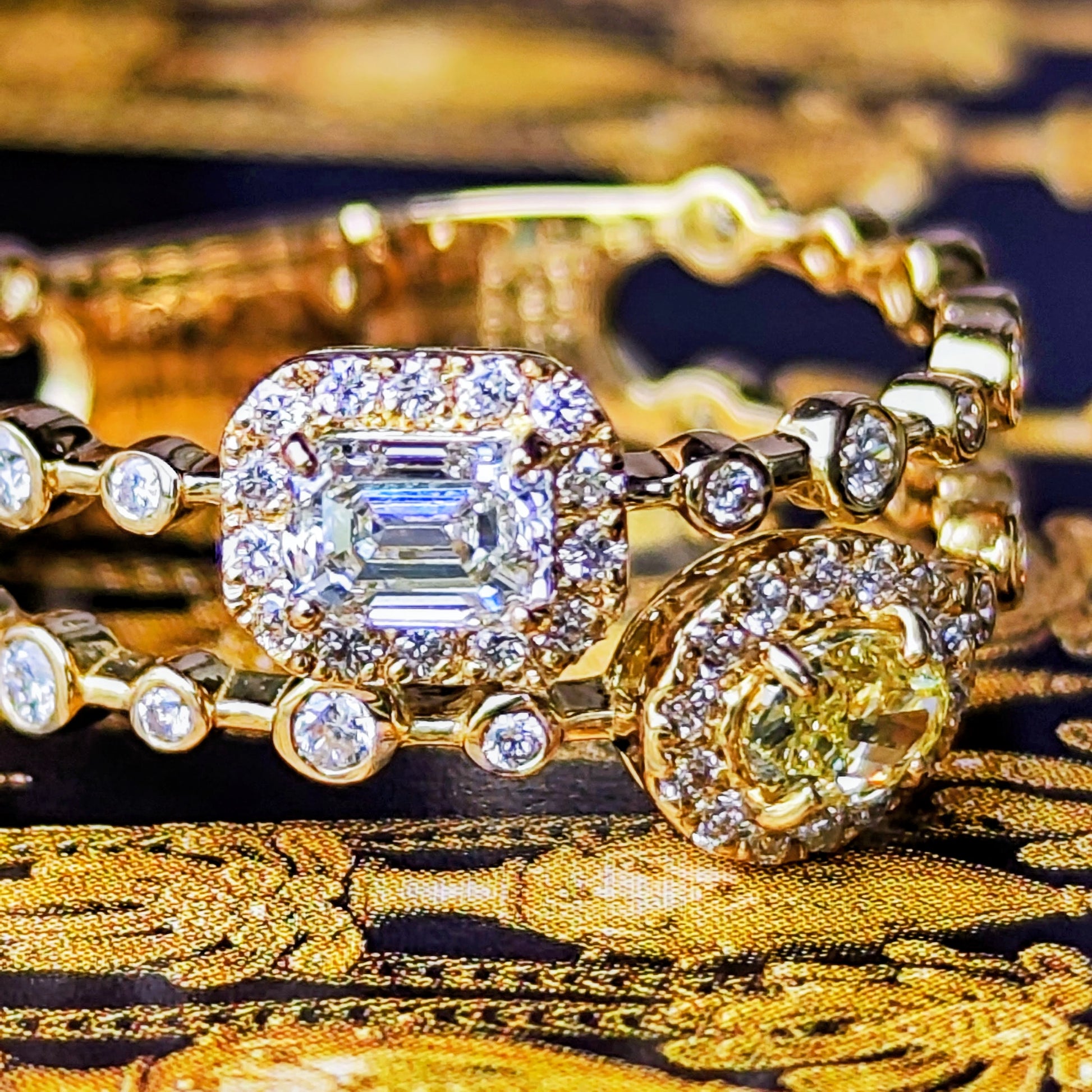 【イエローダイヤ】FANCY INTENSE YELLOW SI1 0.181ct ダイヤモンドリング