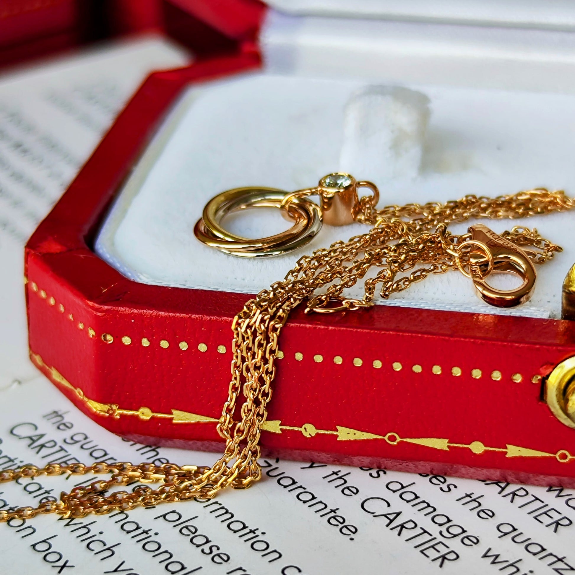 Cartier カルティエ ベビートリニティ ネックレス ダイヤモンド