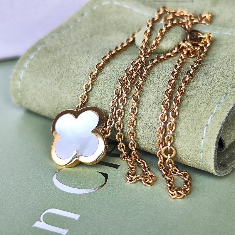 Van Cleef & Arpels ヴァンクリーフ&アーペル ピュアアルハンブラ ネックレス