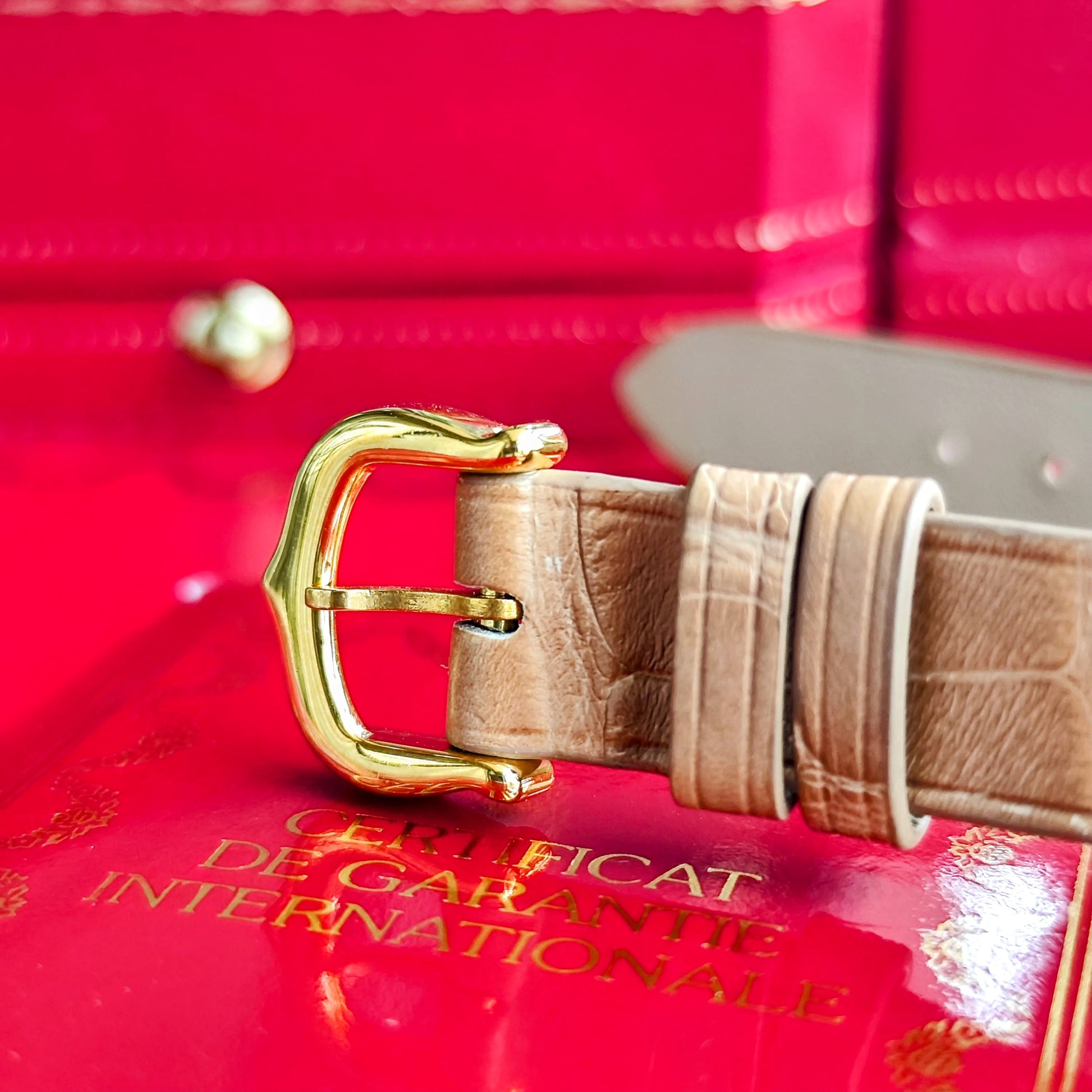 Cartier カルティエ ミニVLCヴァンドーム 18金無垢 純正ダイヤ クォーツ腕時計