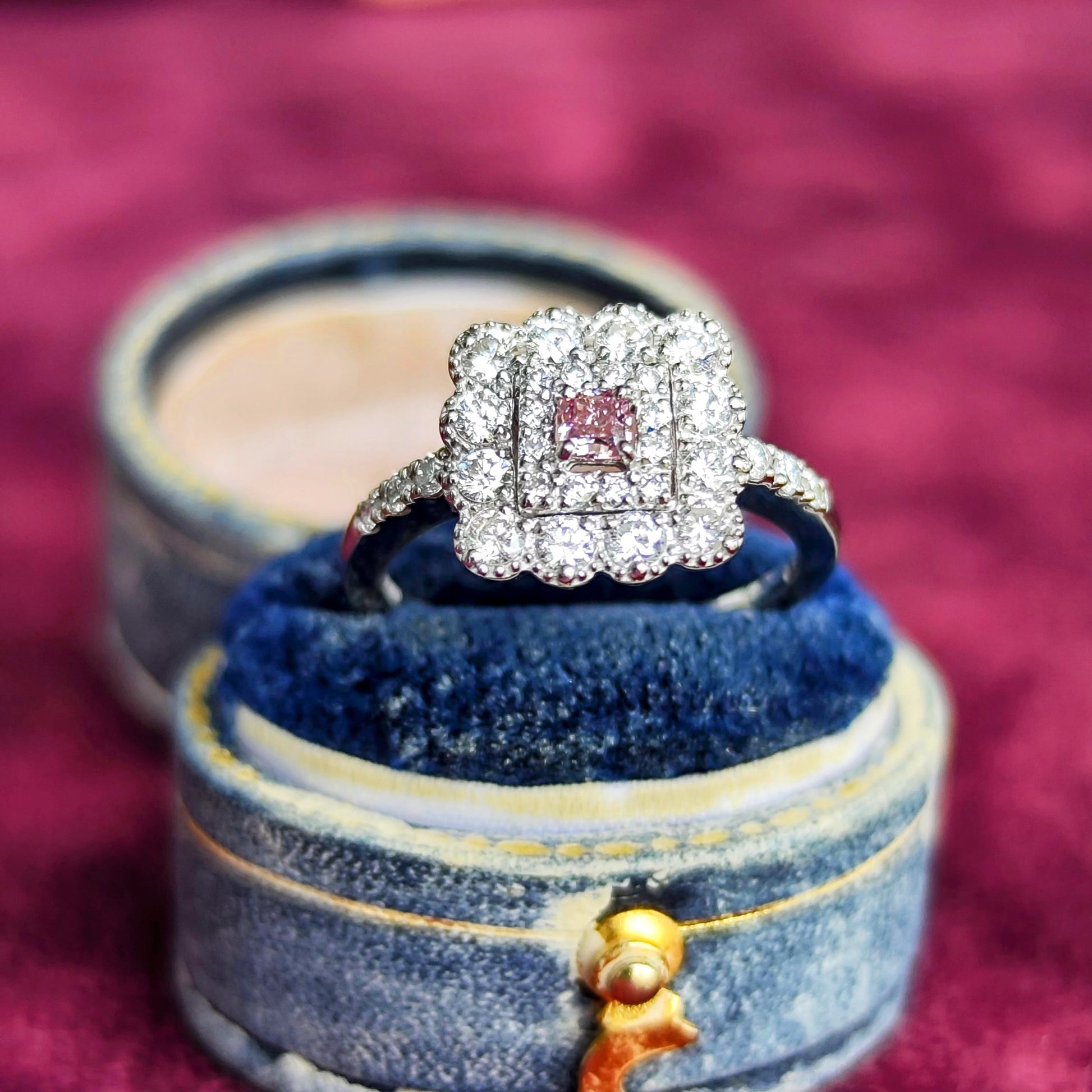 【ピンクダイヤ】天然ダイヤモンド FANCY INTENSE PINK 0.117ct プラチナリング