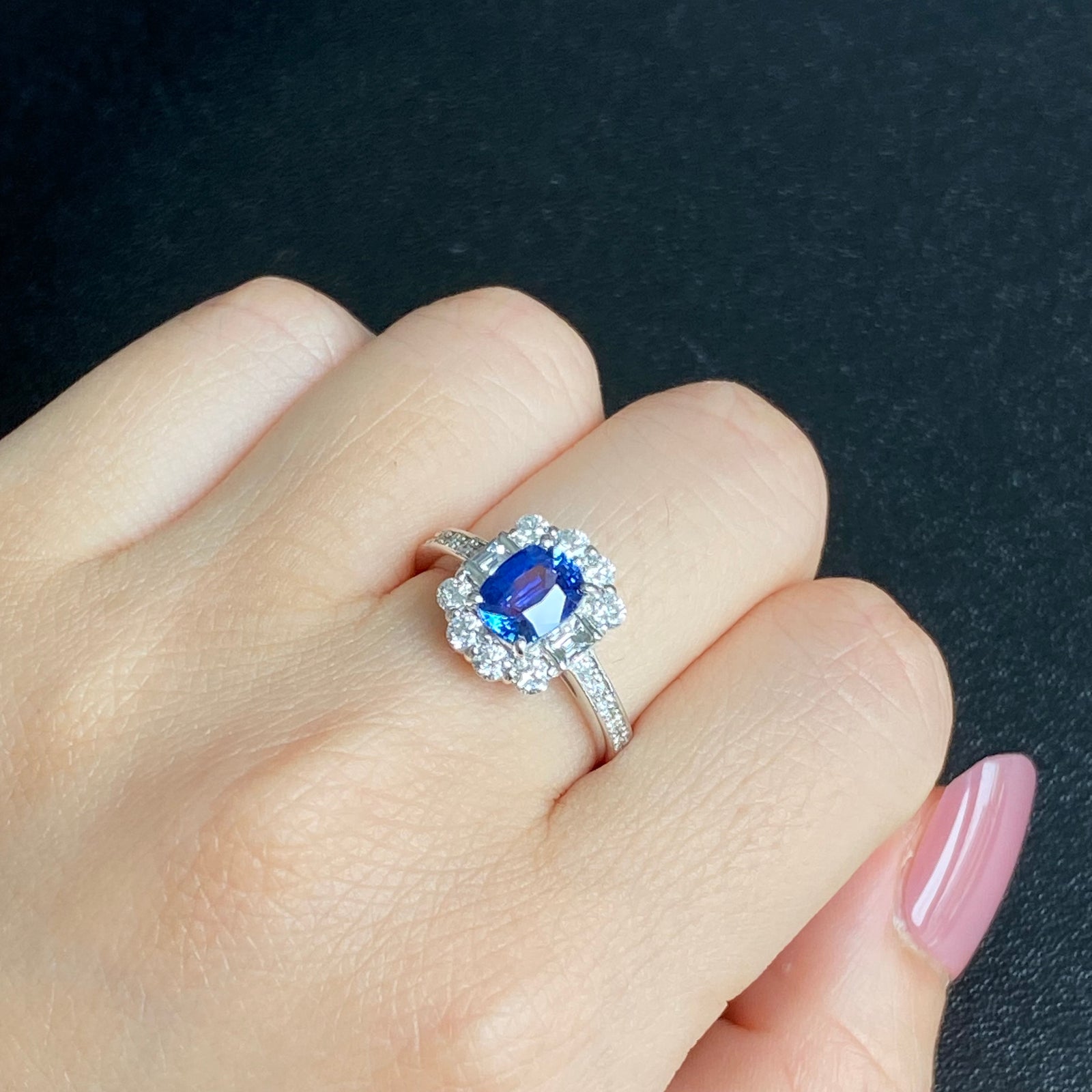 コーンフラワー】天然ブルーサファイア 1.19ct 天然ダイヤモンド