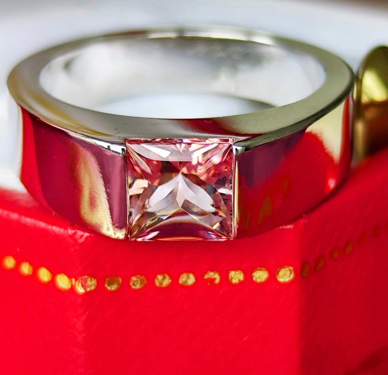 Cartier カルティエ タンク ピンクトルマリン 18金WG 52