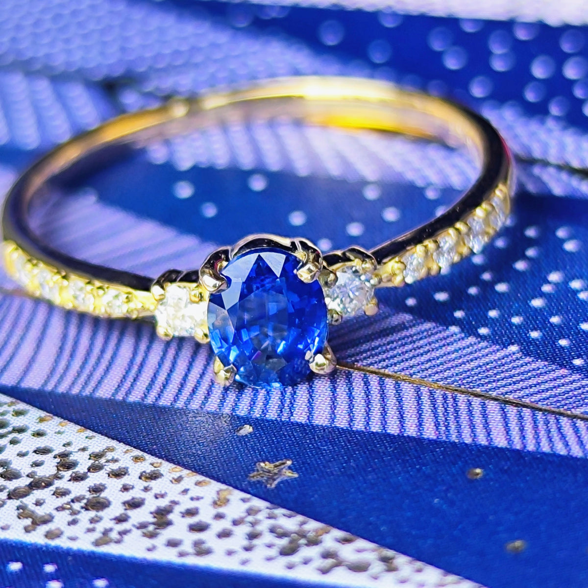 【コーンフラワー】天然サファイア 0.47ct 天然ダイヤモンド 18金リング