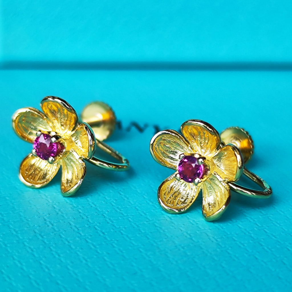 TIFFANY ティファニー ルビー フラワーモチーフ イヤリング ハナミズキ