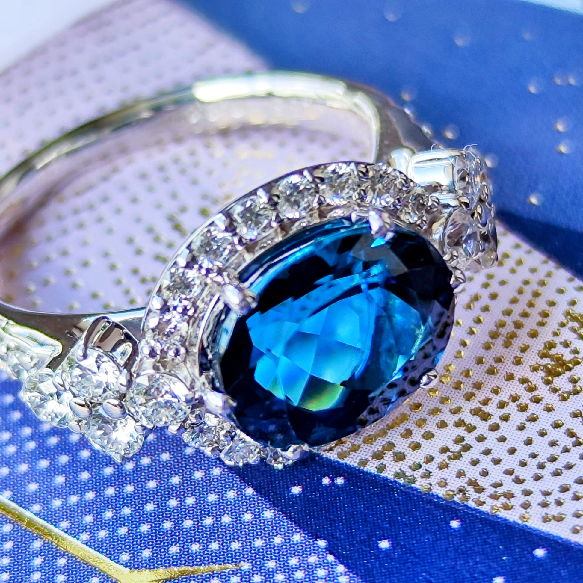 【大粒 3.35ct】天然インディゴライトトルマリン 天然ダイヤモンド 18金WG