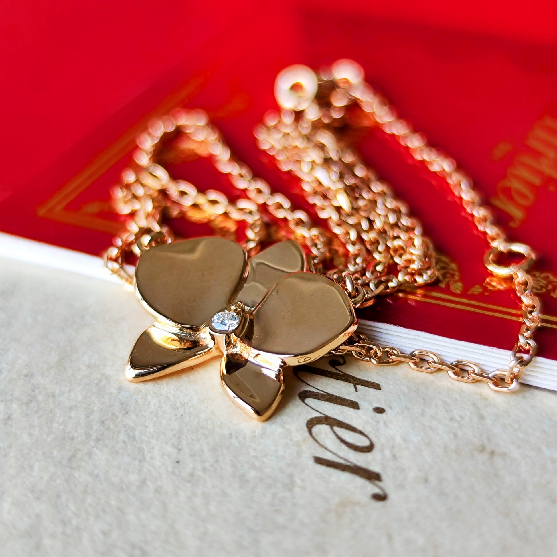 Cartier カルティエ カレス ドルキデ パル
ダイヤモンド ネックレス