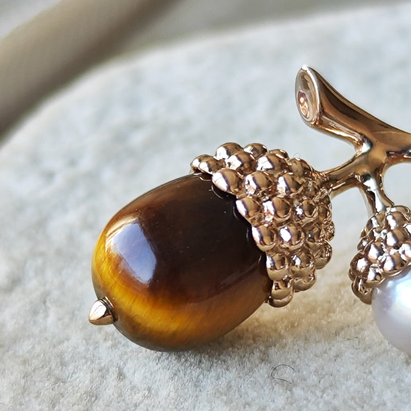 MIKIMOTO ミキモト ドングリのモチーフ タイガーアイ あこや真珠 ブローチ