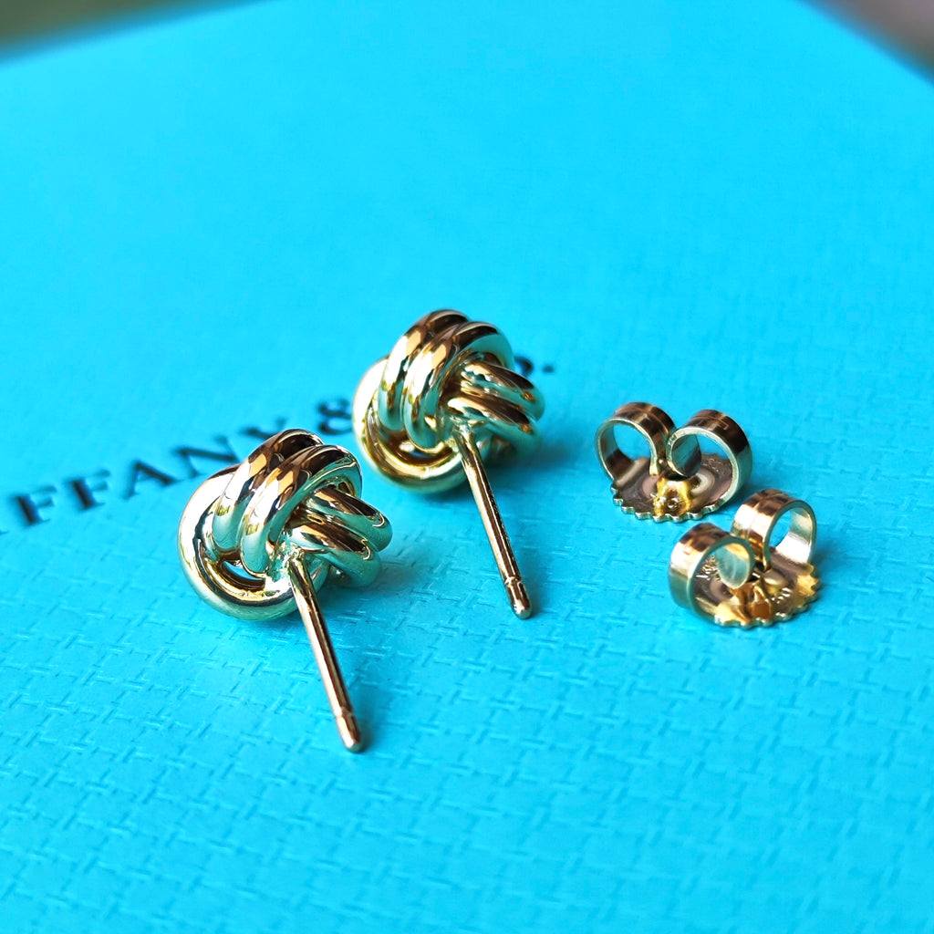 TIFFANY &Co ティファニー ノットシグネチャー ピアス 18金YG