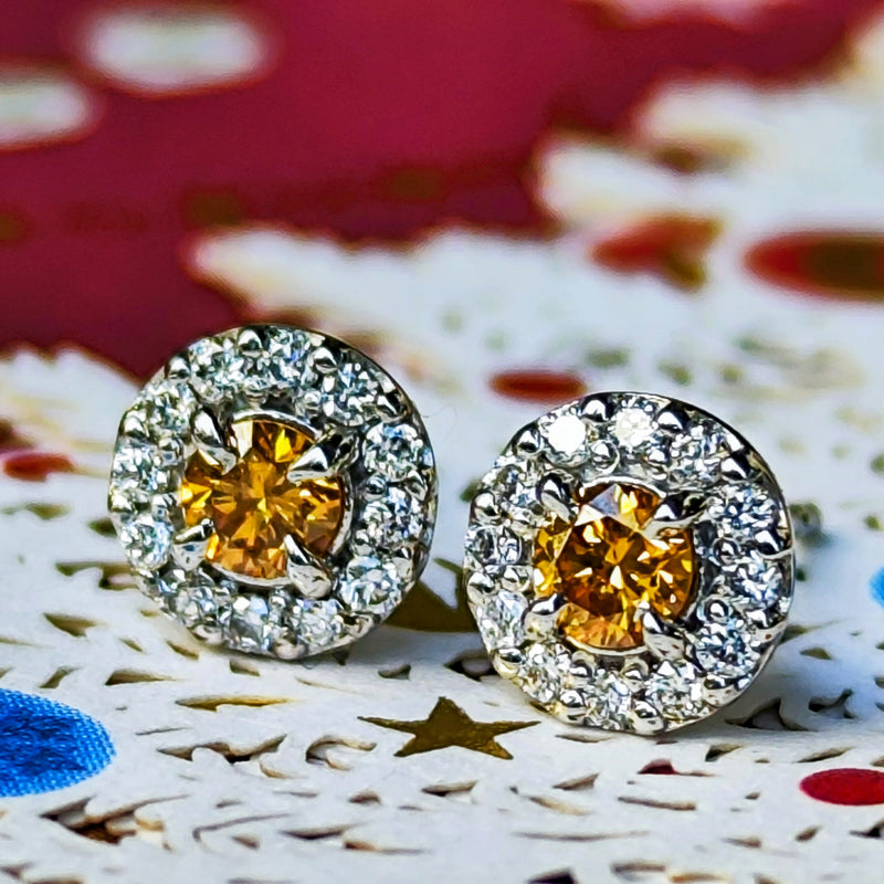 天然イエローダイヤモンド ビビットカラー プラチナピアス