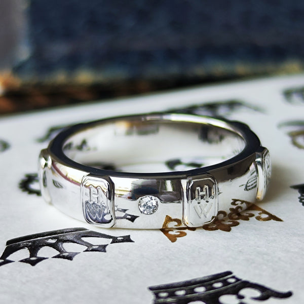 HARRY WINSTON  ハリーウィンスト ダブルロゴリング ダイヤモンド K18WG