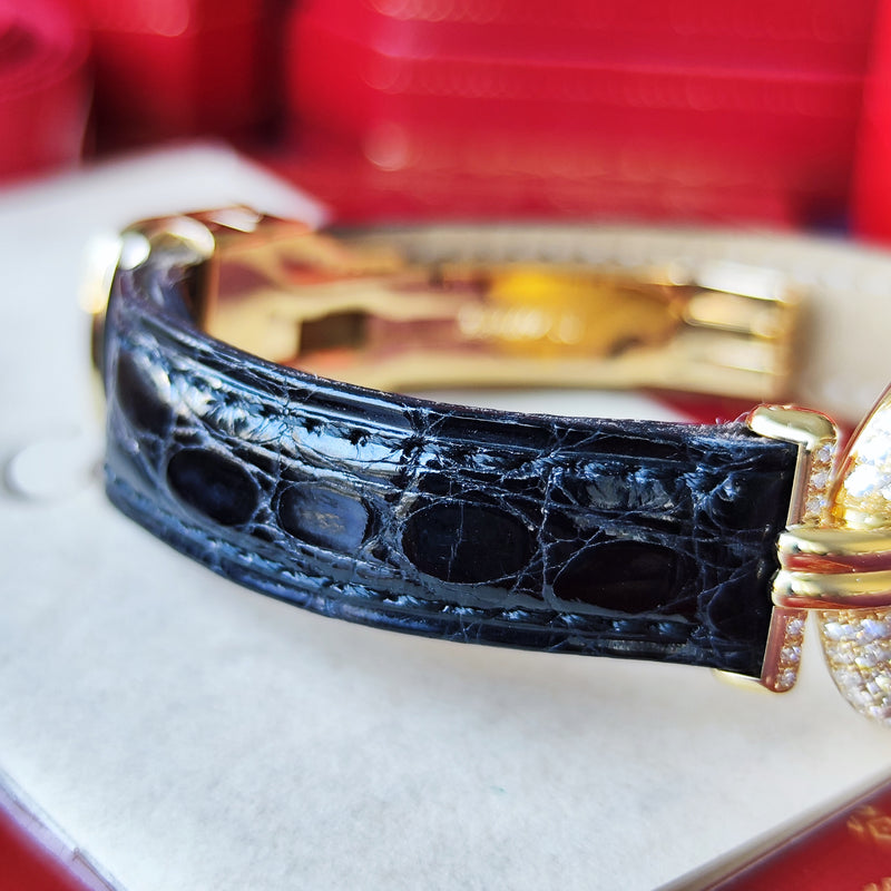 【コンプリートサービス済み】Cartier
カルティエ コリゼ 18金無垢 純正ダイヤモンド クォーツ腕時計