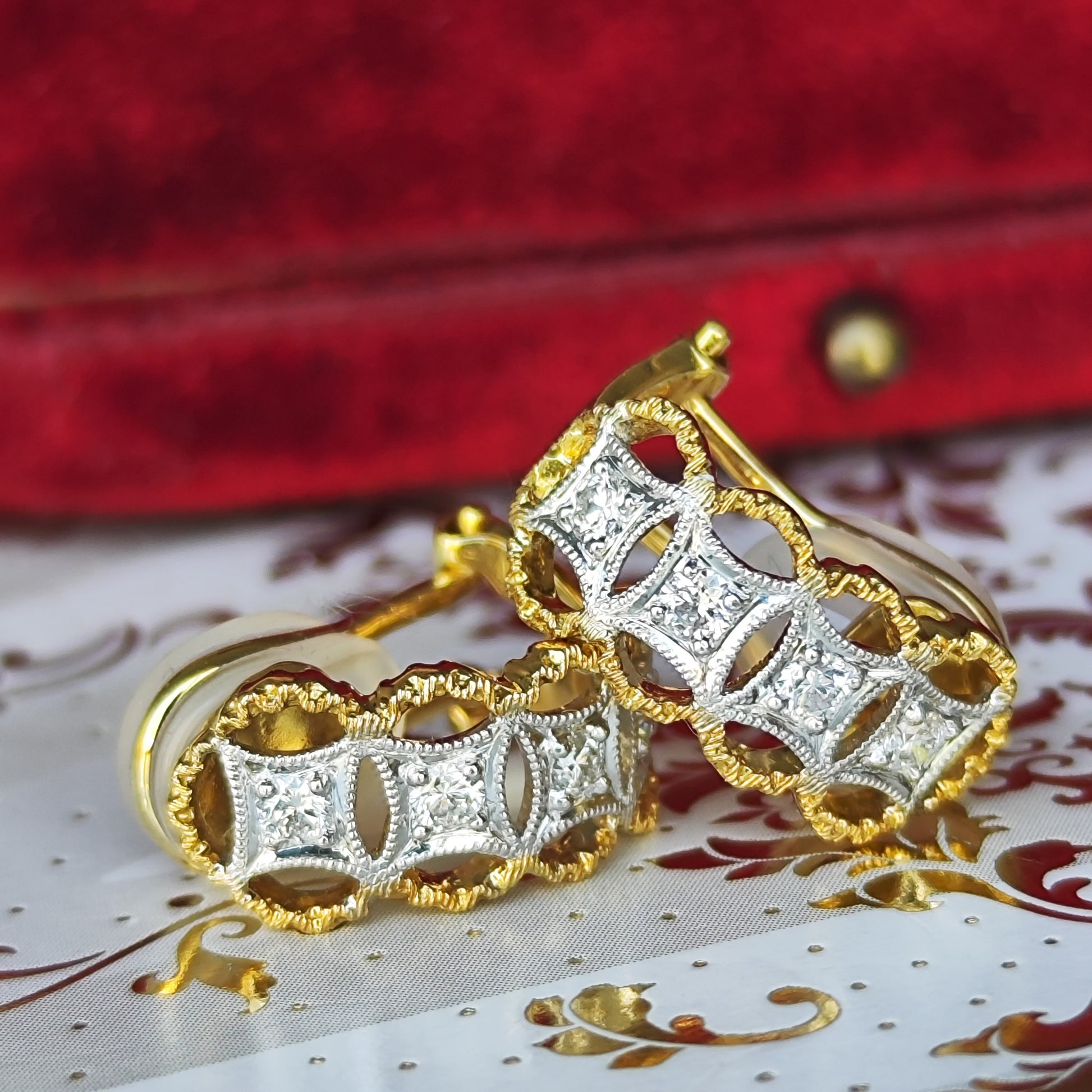 【フィレンツェ彫り】天然ダイヤモンド 18金 イヤリング