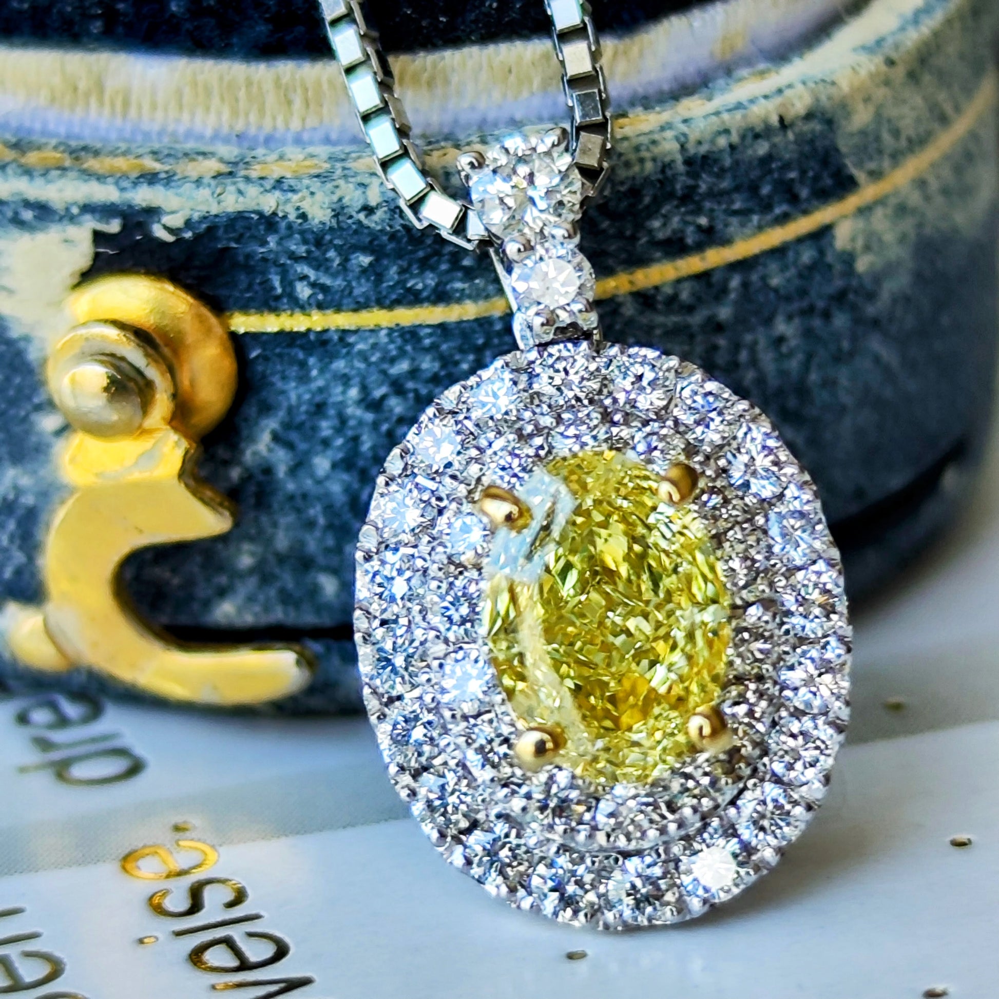【イエローダイヤ】FANCY INTENSE YELLOW 1.01ct ダイヤモンドネックレス