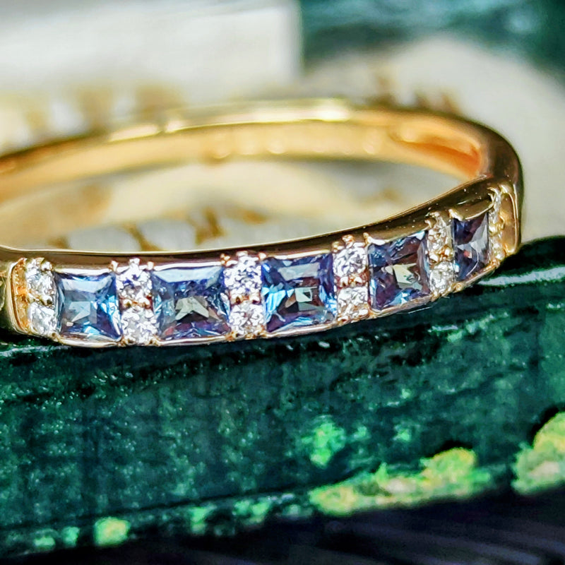 天然アレキサンドライト プリンセスカット 天然ダイヤモンド 18金リング