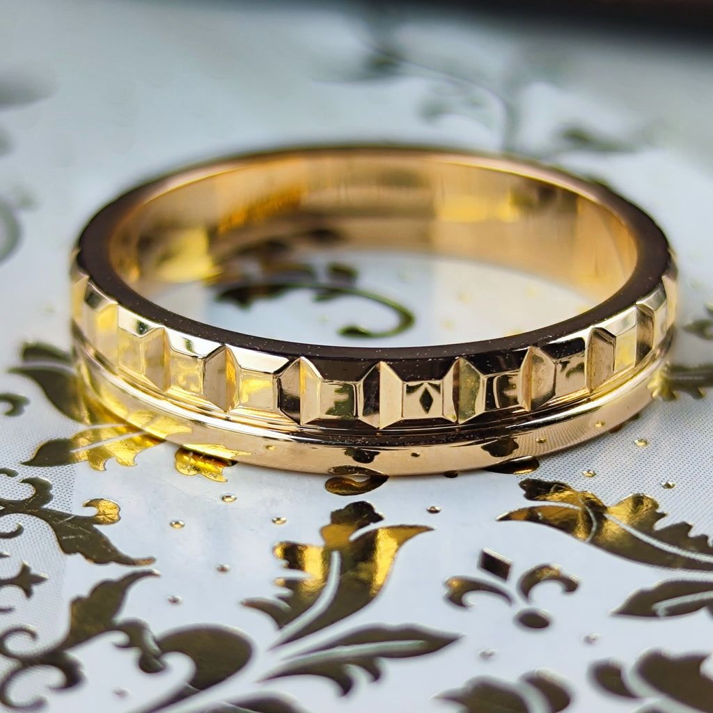 BOUCHERON ブシュロン キャトル ラディアント ハーフ 18金PG