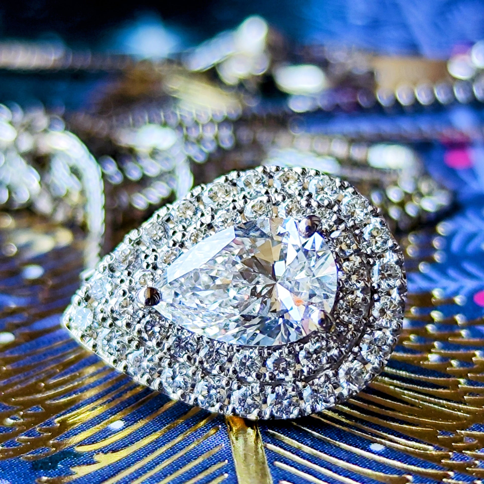 【大粒 1.007ct】天然ダイヤモンド ペアシェイプ プラチナ ネックレス