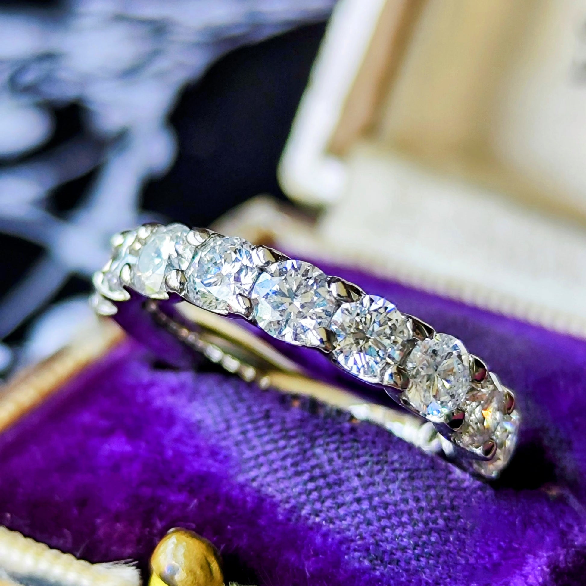 【2.10ct】天然ダイヤモンド ハーフエタニティリング
