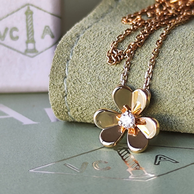 Van Cleef & Arpels ヴァンクリーフ&アーペル フリヴォル ミニ ネックレス ダイヤモンド 18金