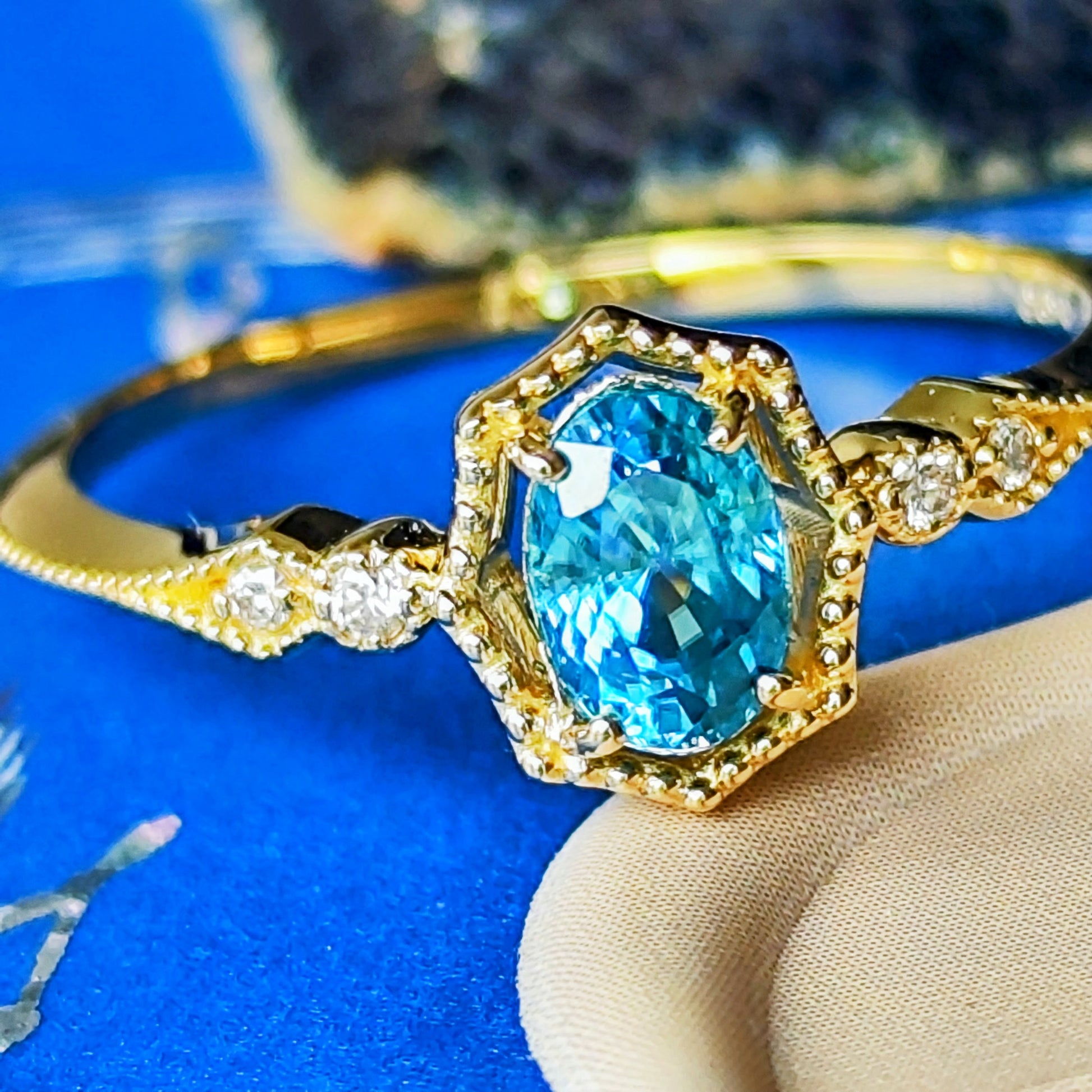 【お値下げ】天然ジルコン 天然ダイヤモンド 18金リング