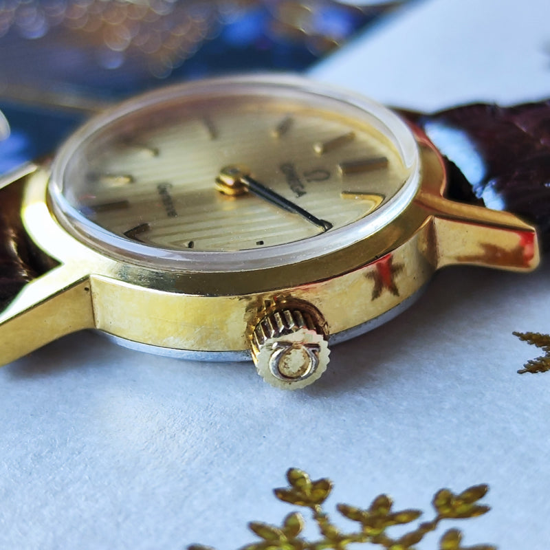 【OH済み】OMEGA オメガ Geneve ジュネーヴ ストライプ文字盤 手巻き腕時計