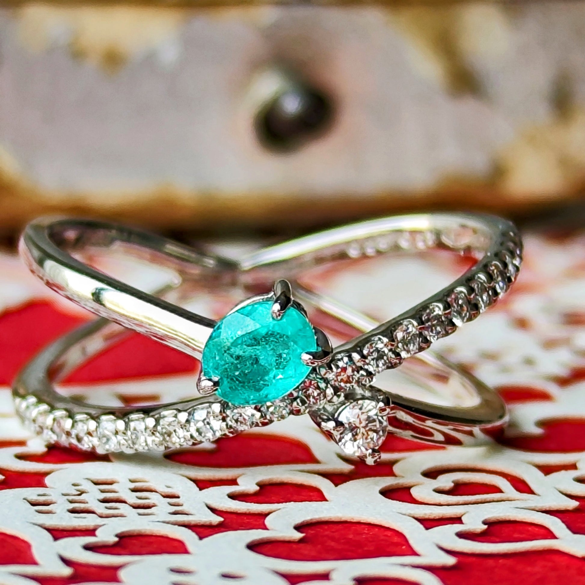 【トップカラー】天然パライバトルマリン 天然ダイヤモンド プラチナリング