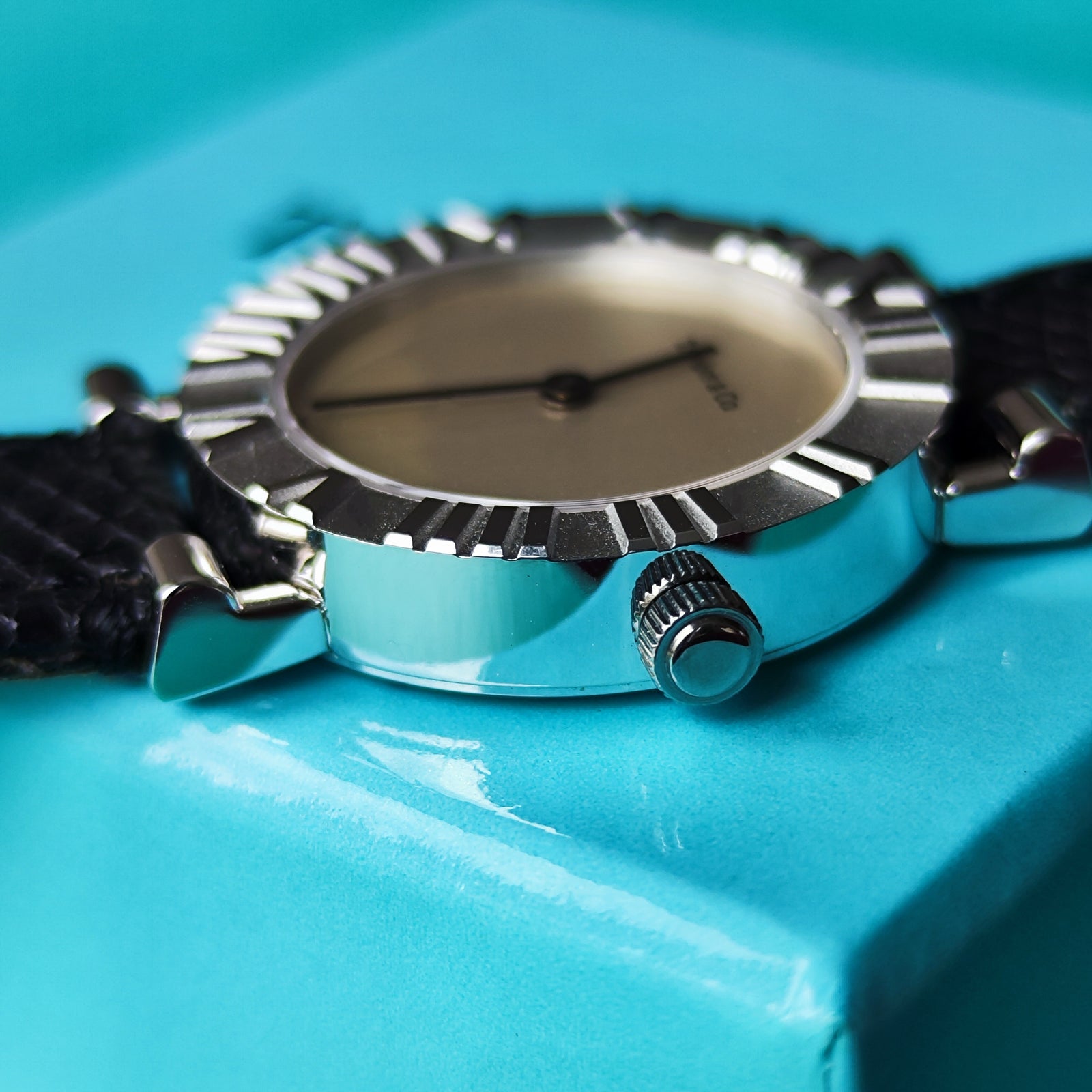 美品　TIFFANY&Co. ATRAS ティファニー　アトラス クォーツ TIFFANY &Co ティファニー ATLAS アトラス クォーツ腕時計 – Mico宝飾店