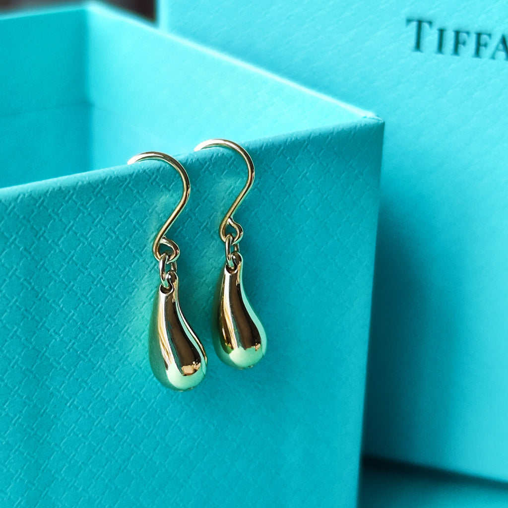 Tiffany ティアドロップピアス 可憐なサイズ♪ Tiffany ティアドロップ シルバーピアス 10mm (Tiffany