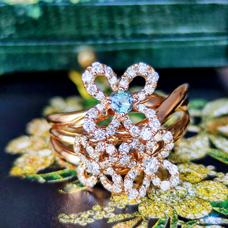 天然アレキサンドライト 天然ダイヤモンド フラワーモチーフリング