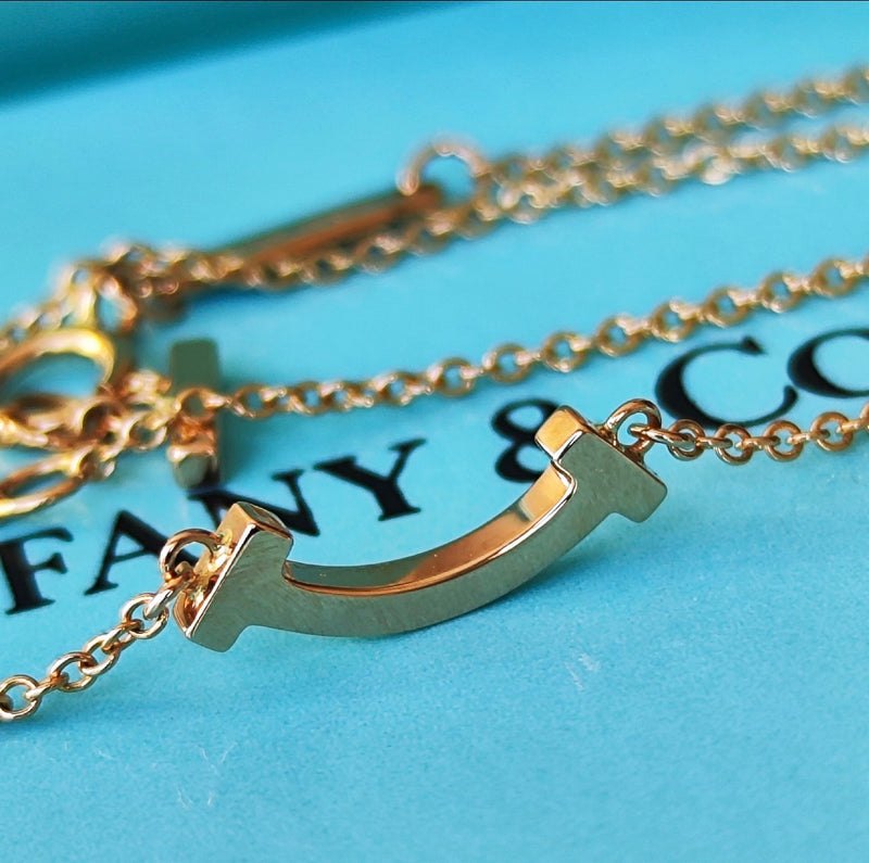 TIFFANY &Co ティファニー Tスマイル ミニ ネックレス 18金YG