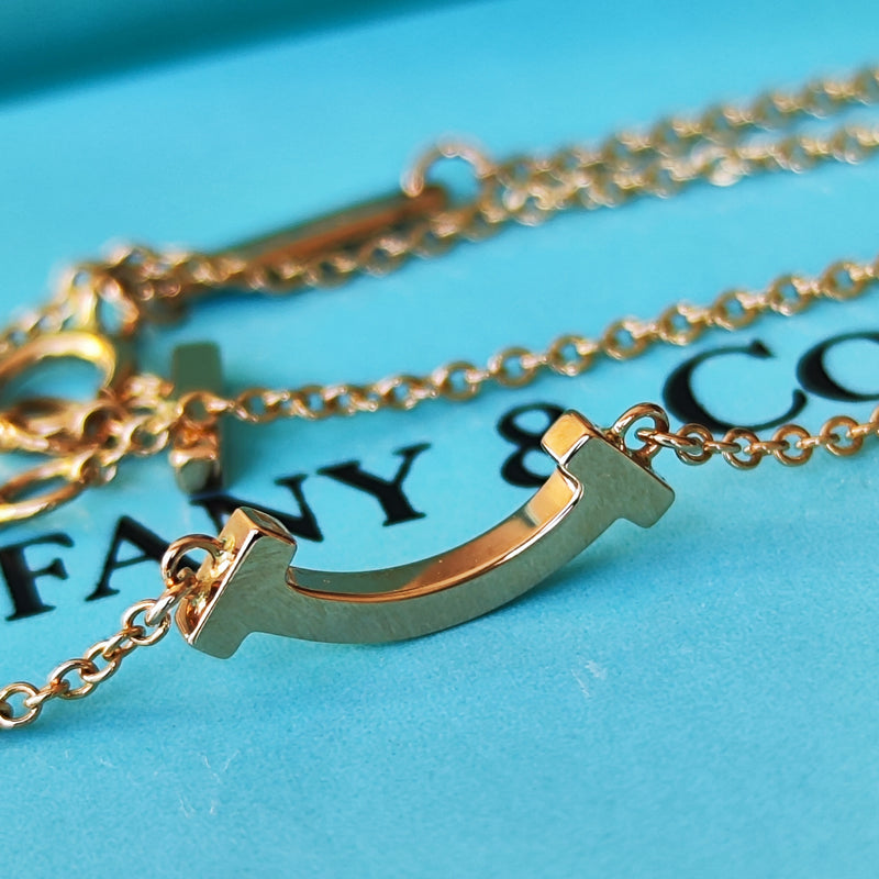 TIFFANY &Co ティファニー Tスマイル ミニ ネックレス 18金YG