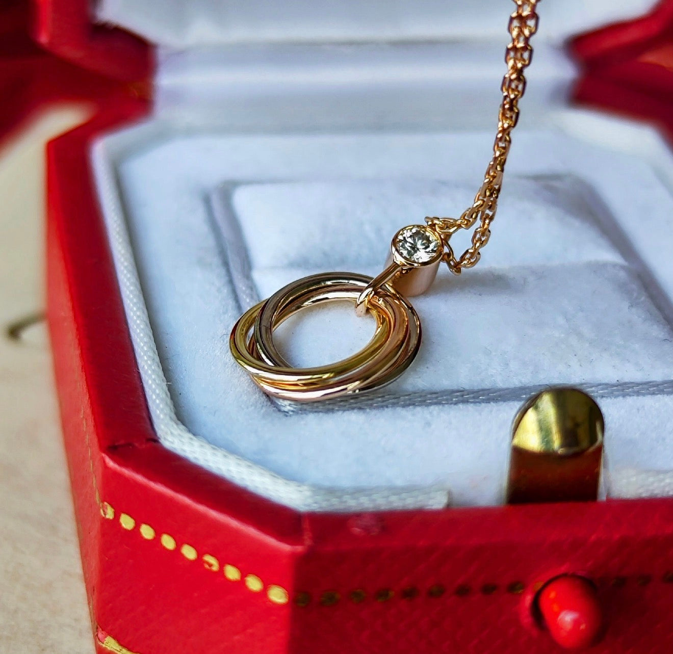 Cartier カルティエ ベビートリニティ ネックレス ダイヤモンド