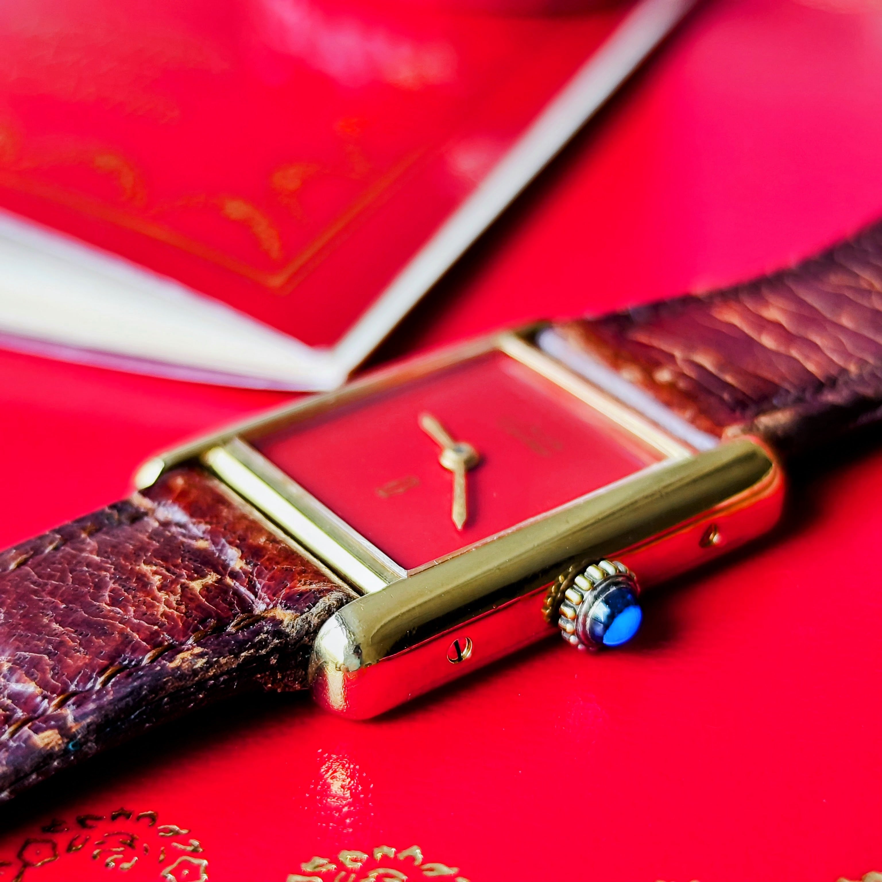 Cartier レッド文字盤 カルティエ マストタンク レディース手巻き 925 OH済み】Cartier カルティエ マストタンク レッド文字盤 手巻き腕時計
