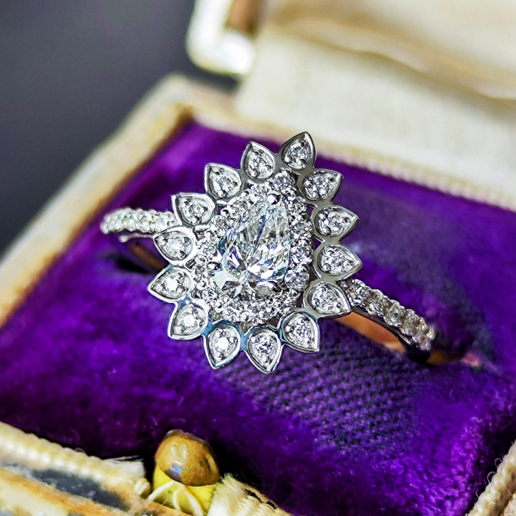 【インターナリーフローレス】天然ダイヤモンド 0.33ct プラチナ GIA